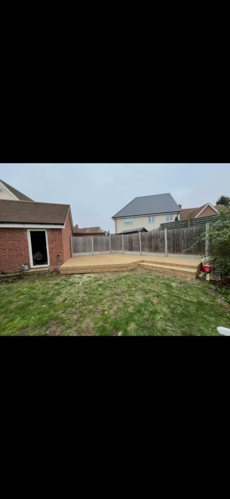 L-Shaped Garden Decking